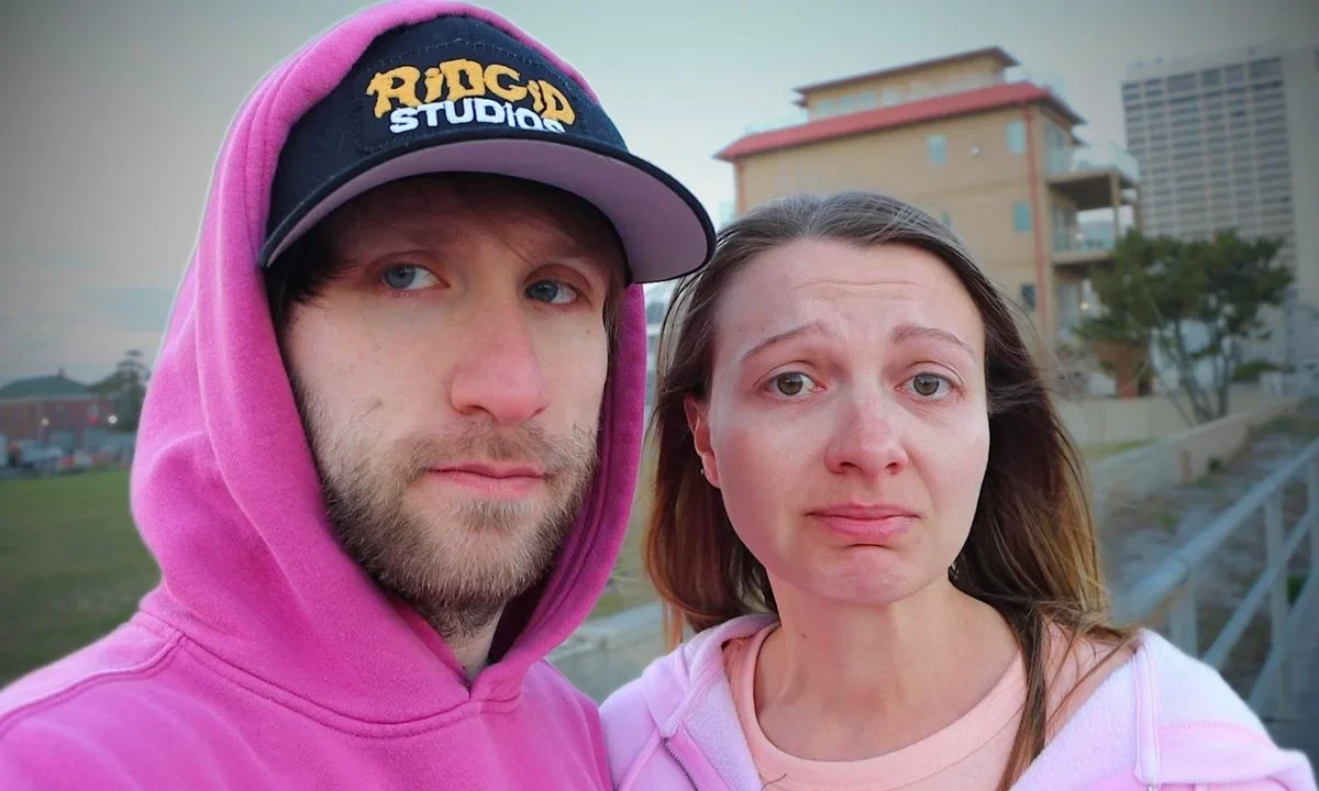 El youtuber Jesse Ridgway y su esposa interrumpieron su embarazo porque médicos diagnosticaron al producto con síndrome de down.