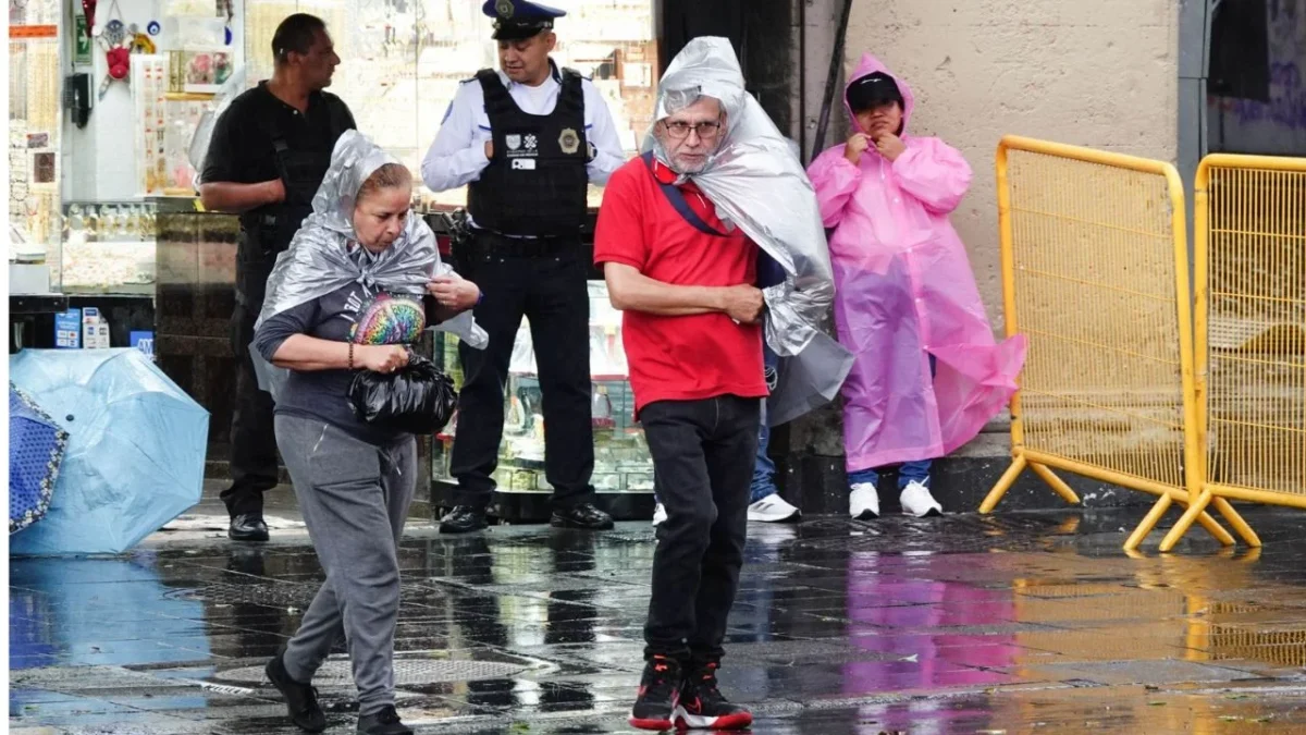 La SGIRPC activó la Alerta Roja por persistencia de lluvias y granizo que pueden generar encharcamientos, corrientes de agua y deslaves.