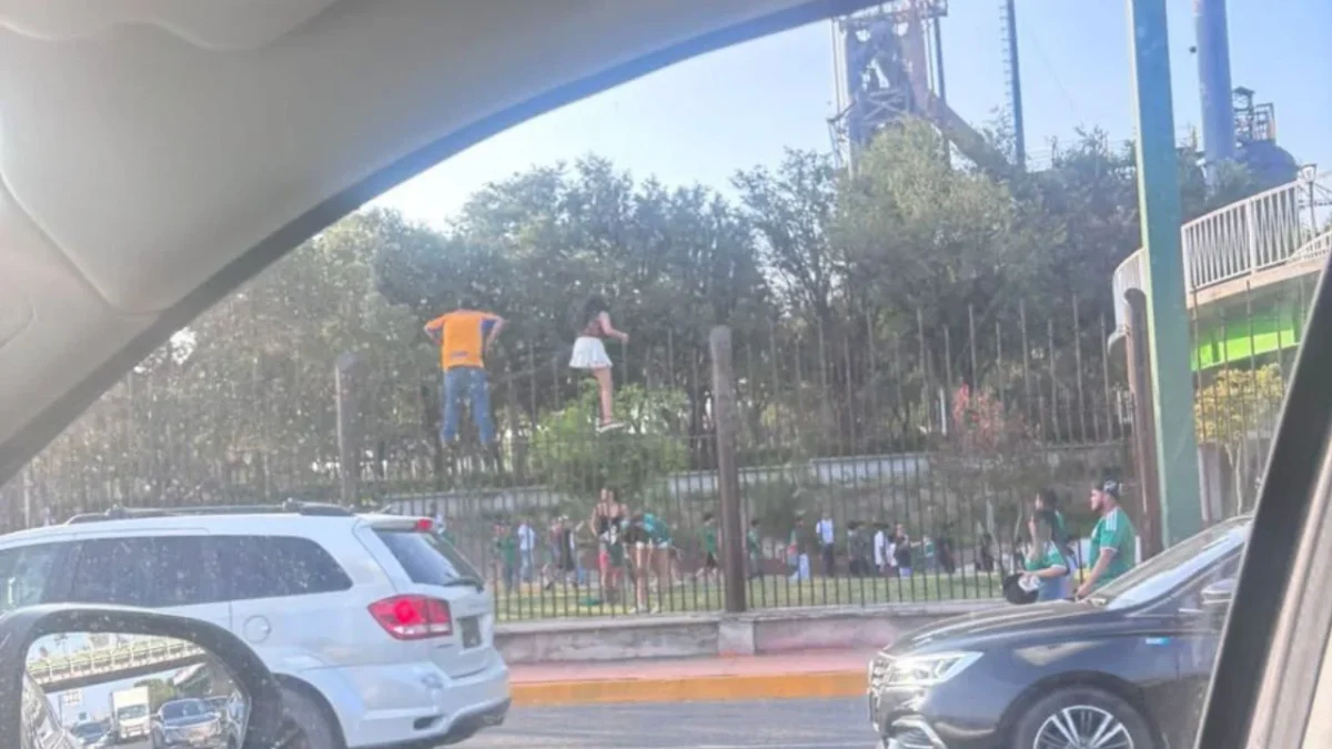 Previo al partido entre México y Ecuador de 16avos de final, el Fan Fest en el Parque Fundidora de Monterrey alcanzó su máxima capacidad.