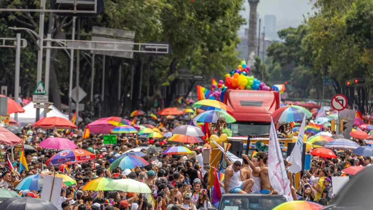 Exposiciones, muestras cinematográficas, música y espacios para reflexionar sobre el movimiento LGBT se llevarán a cabo este fin de semana.