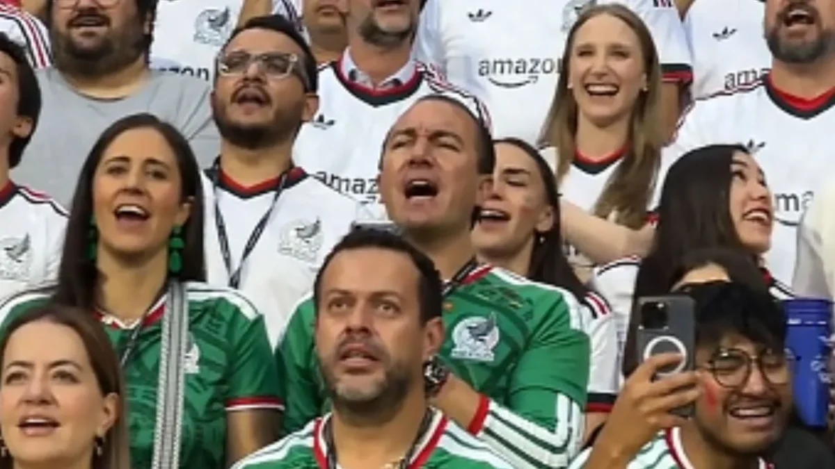 Un video difundido por la FIFA se compartió en redes y muestra que el alcalde Carlos Orvañanos Rea asistió al partido de México vs Chequia.