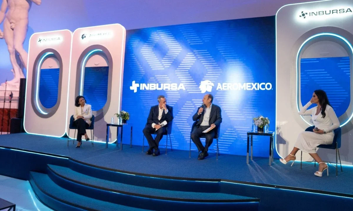 Grupo Financiero Inbursa y Aeroméxico anunciaron el lanzamiento de un nuevo portafolio de tarjetas de crédito y débito.