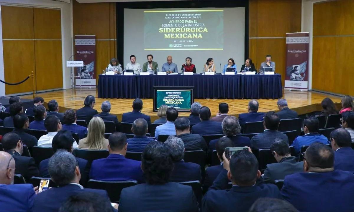 La Secretaría Anticorrupción y Buen Gobierno llevó a cabo la reunión Plenaria de Entendimiento para la implementación del Acuerdo para el Fomento de la Industria Siderúrgica Mexicana.