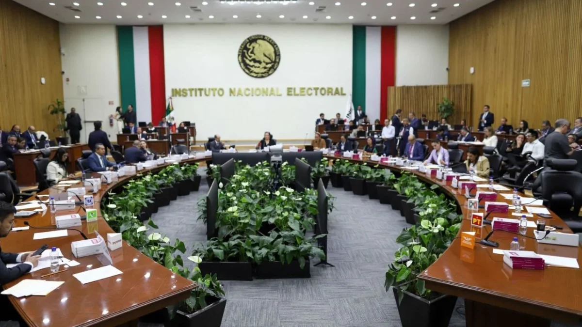 INE aprobó convocatoria para la selección y designación de la Presidencia y 4 Consejerías electorales del Instituto Electoral de Michoacán.