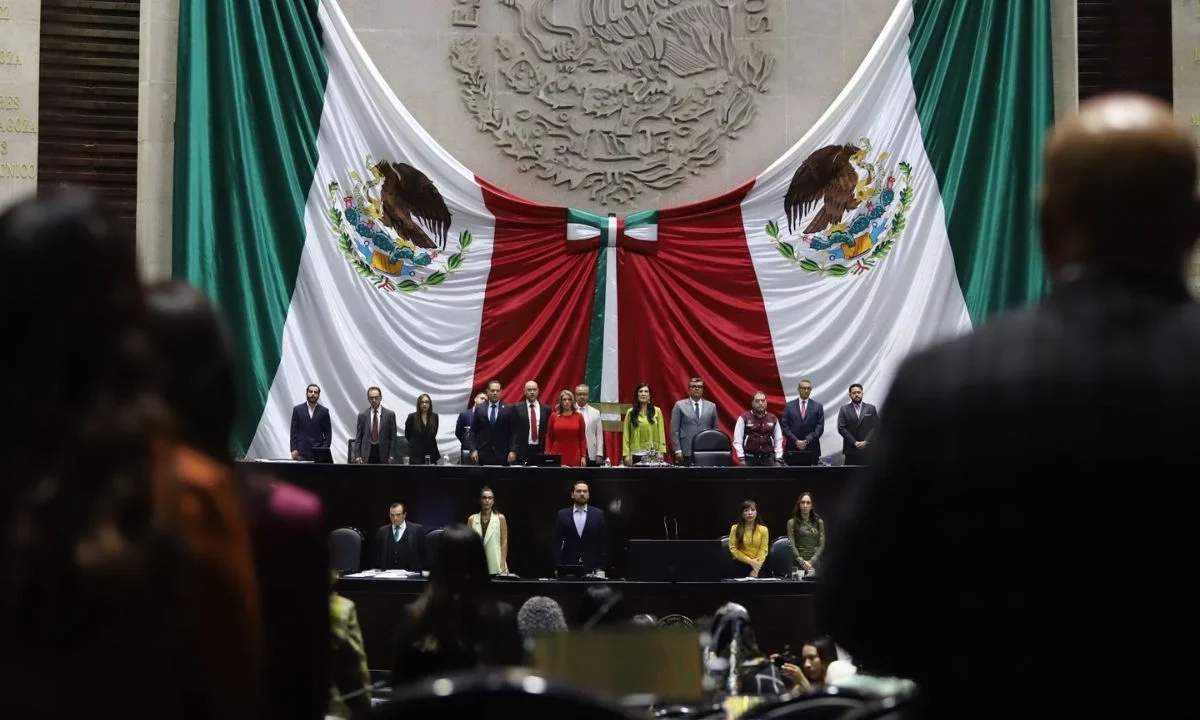 Con casi dos años de retraso, este martes se instaló la Comisión Bicameral de Seguridad Nacional del Congreso de la Unión.