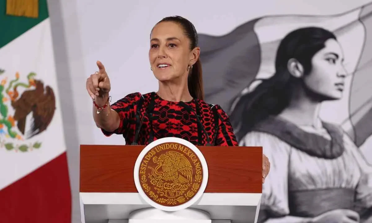 Claudia Sheinbaum enfatizó que la escuela pública es la mejor por los maestros del magisterio nacional.