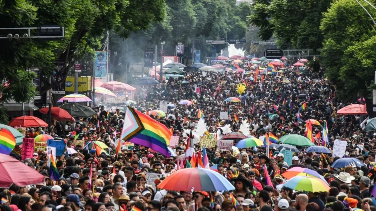 La 48 Marcha del Pride LGBT+ de la Ciudad de México generará una derrama económica estimada en mil 154 mdp: Coparmex CDMX.