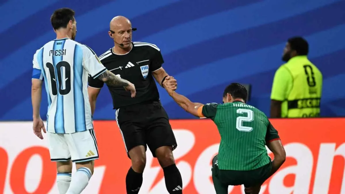Argelia interpone queja tras partido contra Argentina; aseguran que hubo una "injusticia arbitral" debido a que no expulsaron a Lionel Messi.