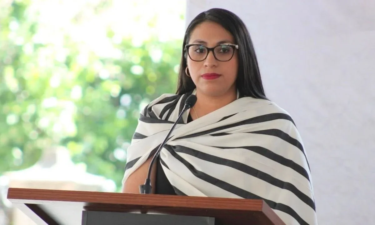La presidenta nacional de Morena solicitó un procedimiento sancionador en contra de la alcaldesa de Tenancingo por presunto autosecuestro.