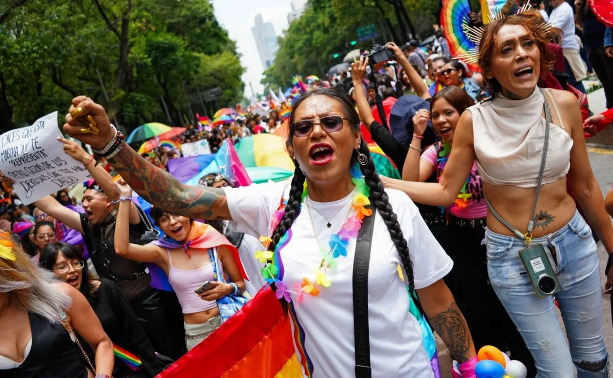 Integrantes de organizaciones sociales, colectivos de la diversidad sexual, CNTE y comerciantes realizarán marchas, concentraciones y rodadas este 6 de junio en diversos puntos de la Ciudad de México