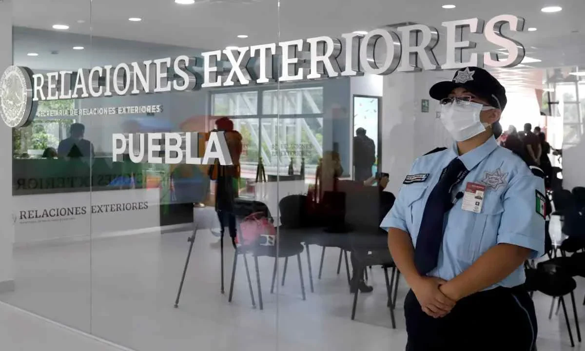 La SRE informó que las oficinas para el trámite de pasaportes permanecerá abierta este jueves y durante todo el Mundial.