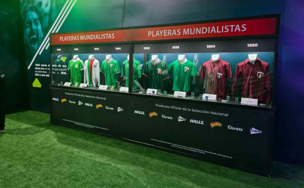 'Pasión y Gloria por el Futbol', la muestra itinerante que cuenta los triunfos y derrotas de la Selección Mexicana.