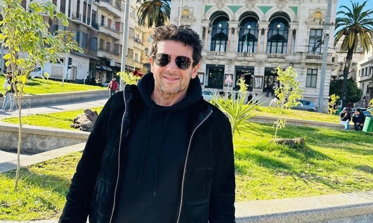 Patrick Bruel quedó imputado por violación y agresión sexual, después de que casi dos docenas de mujeres lo denunciaran.