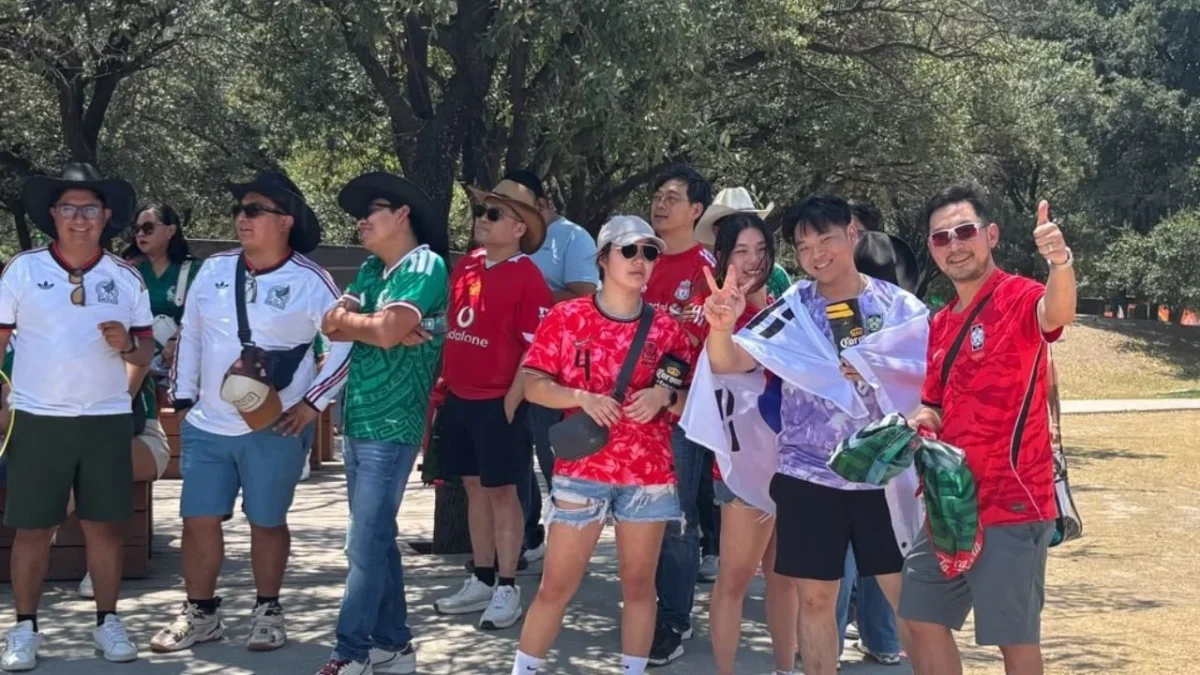 Fan Fest en Monterrey registra gran cantidad de aficionados para disfrutar del partido de Corea del Sur contra Sudáfrica a las 19:00 horas.