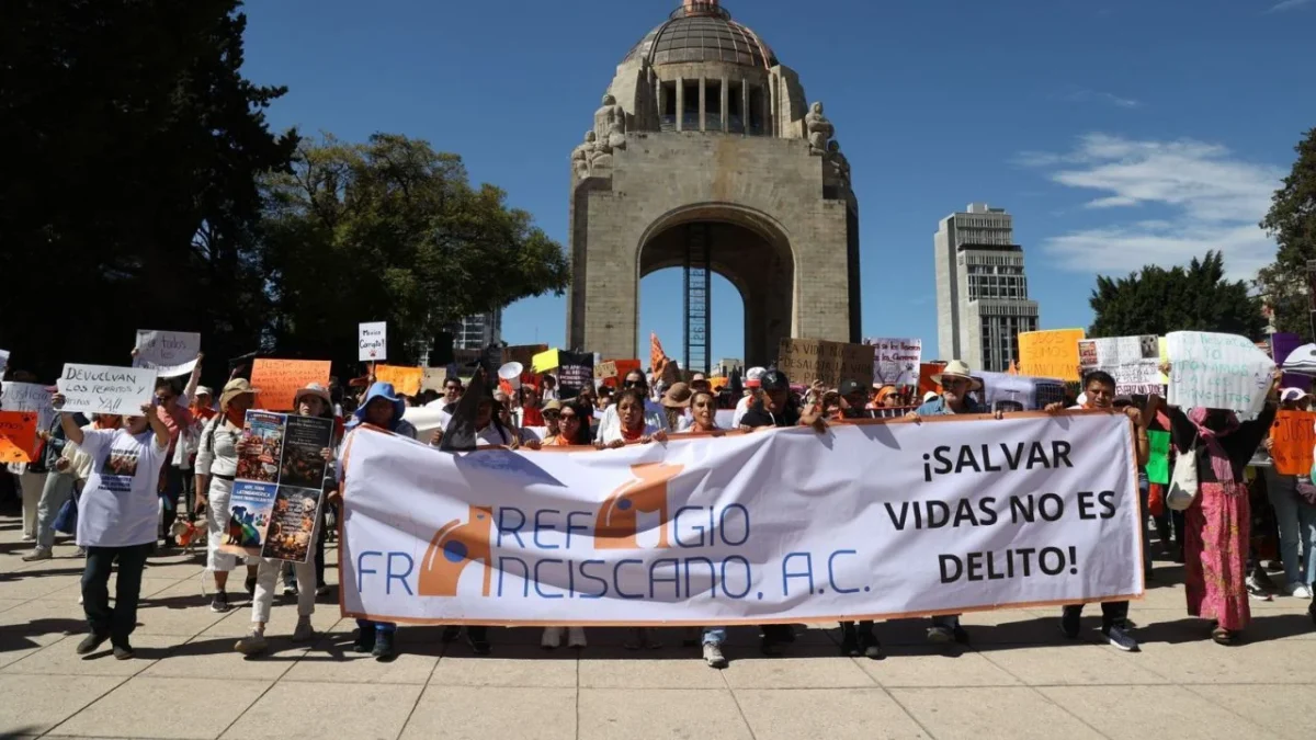 Luego de cumplirse los dos plazos para el regreso de los perros al Refugio Franciscano, integrantes convocaron a una marcha en el Mundial.