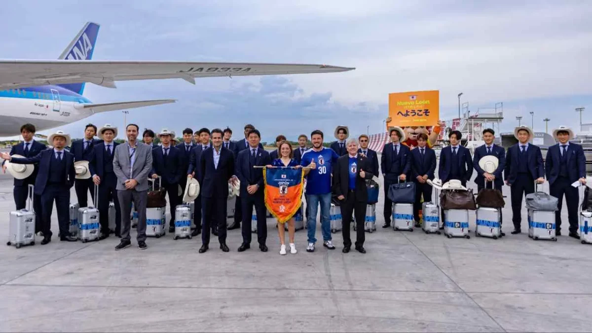 La Selección de Japón arribó a Monterrey como parte de su pretemporada rumbo al Mundial 2026.