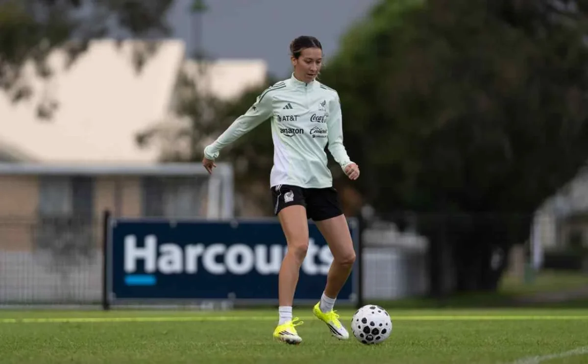 La Selección Mexicana Femenil realiza su primer entrenamiento en Australia.