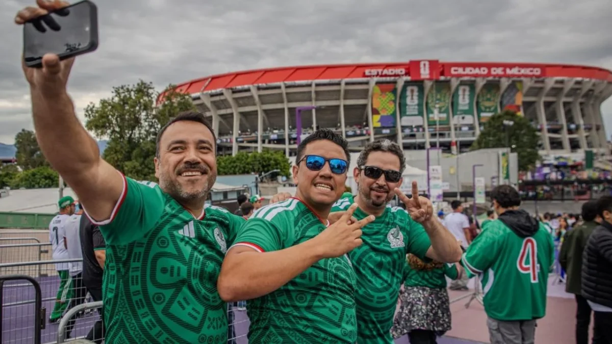 Aficionados arribaron al Estadio Azteca para presenciar el último partido de México en la fase de grupos del Mundial 2026 contra Chequia.