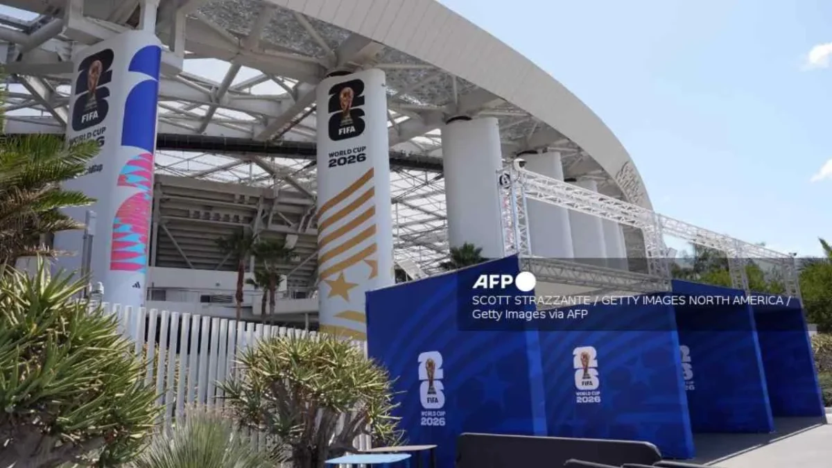 Los trabajadores del SoFi Stadium de Los Ángeles amagan con realizar una huelga para el Mundial.