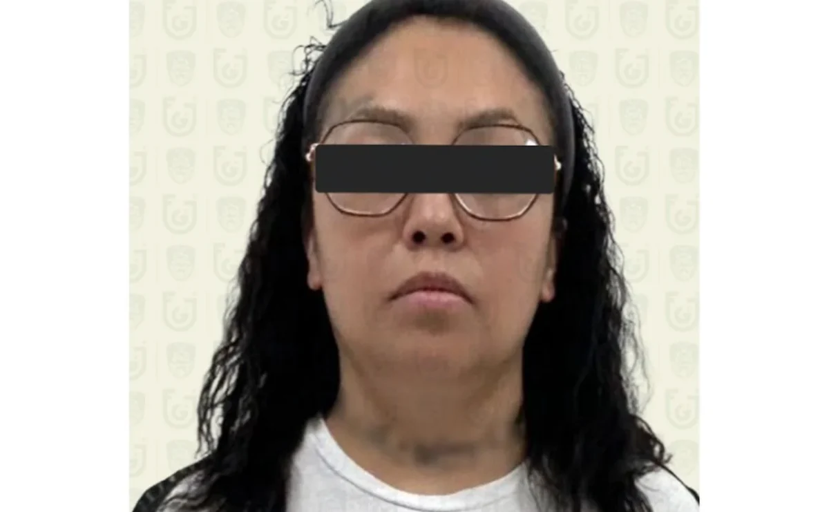 Autoridades de la Fiscalía CDMX cumplimentaron una orden de aprehensión contra Jenny “N”, quien fue vinculada a proceso por su probable participación en un caso de extorsión agravada en perjuicio de un comerciante de 69 años.