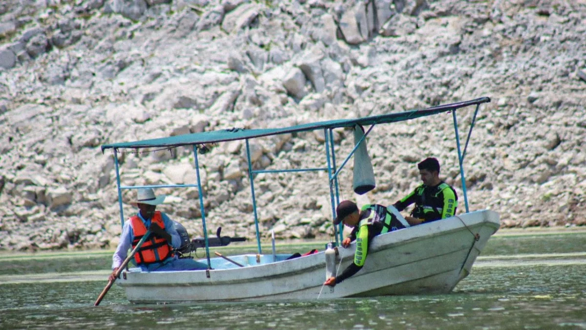 Las autoridades continúan con las labores de rescate y búsqueda en la zona de la Presa de Zimapán para encontrar a los desaparecidos.