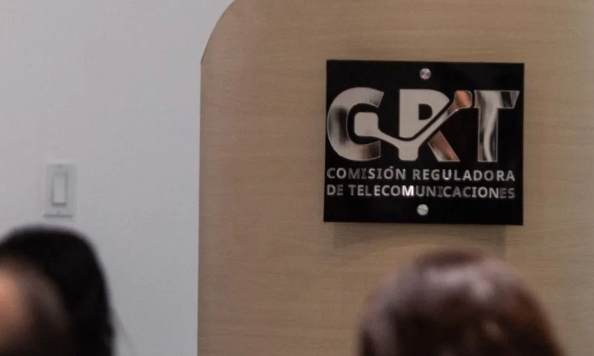 La Comisión Reguladora de Telecomunicaciones (CRT) concluyó la consulta pública para definir los lineamientos de la primera licitación de redes inteligentes en México.
