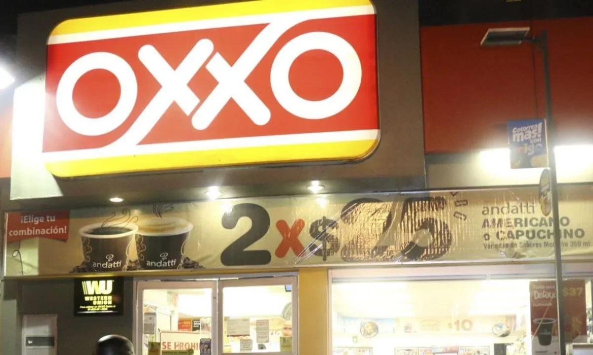 FEMSA eleva 9.3% sus ingresos en el segundo trimestre impulsada por OXXO