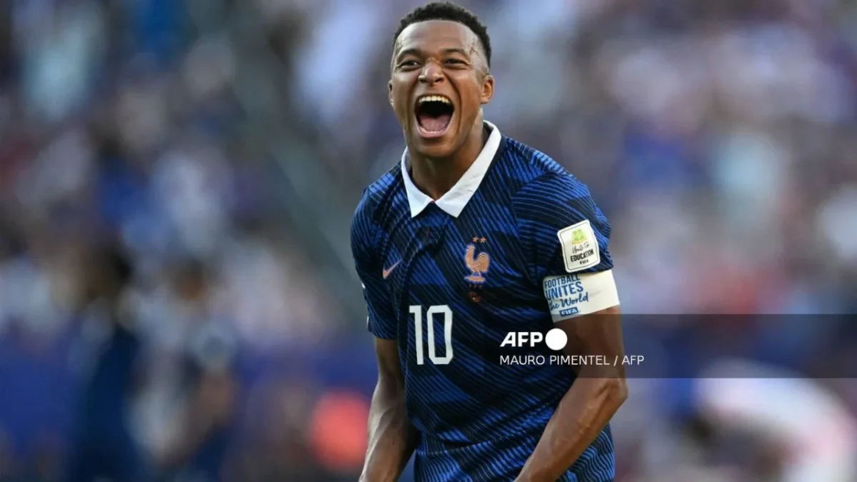 Gobiernos de Francia y Paraguay respaldan a Mbappé tras comentarios racistas