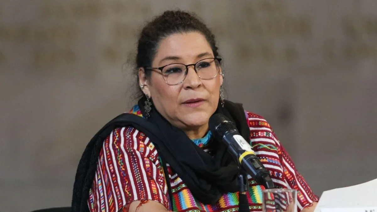 Lenia Batres SCJN gastos médicos mayores