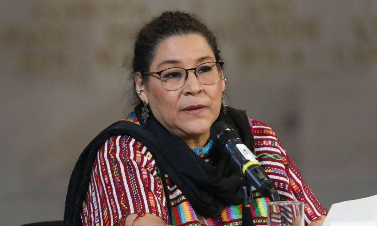 Lenia Batres SCJN gastos médicos mayores