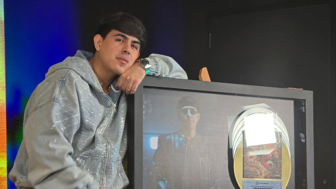 Oscar Maydón presenta Música en mi Jet Sky, su nuevo álbum de estudio