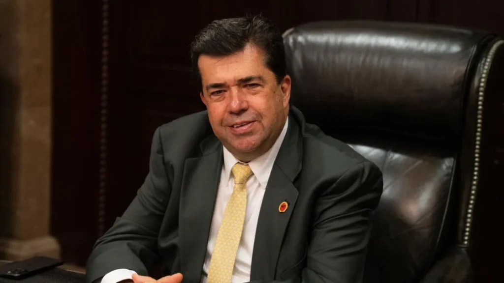 Pedro Haces propone agenda para preparar a los trabajadores en la era de la IA