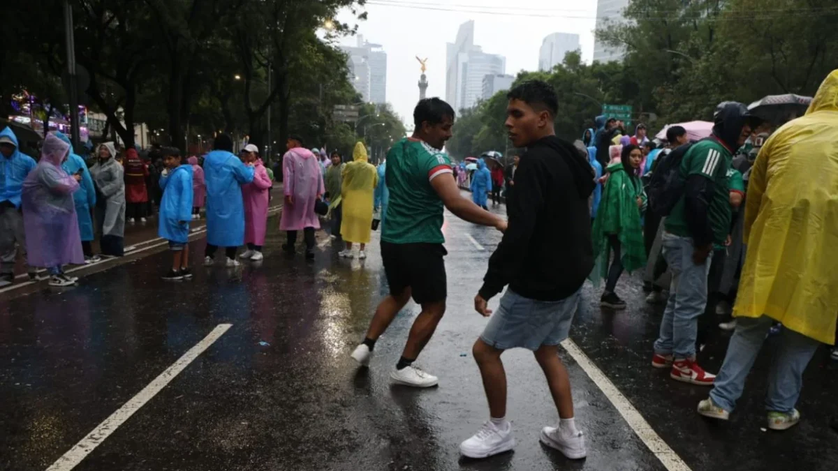Reportan máximo aforo en Monumento a la Revolución y Diana Cazadora