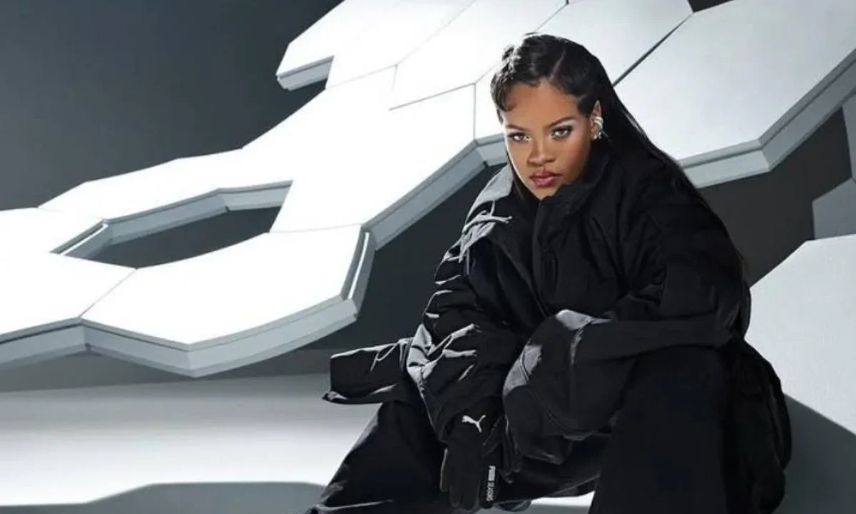 Rihanna revive su carrera en vivo con sorpresivo show en Nueva York