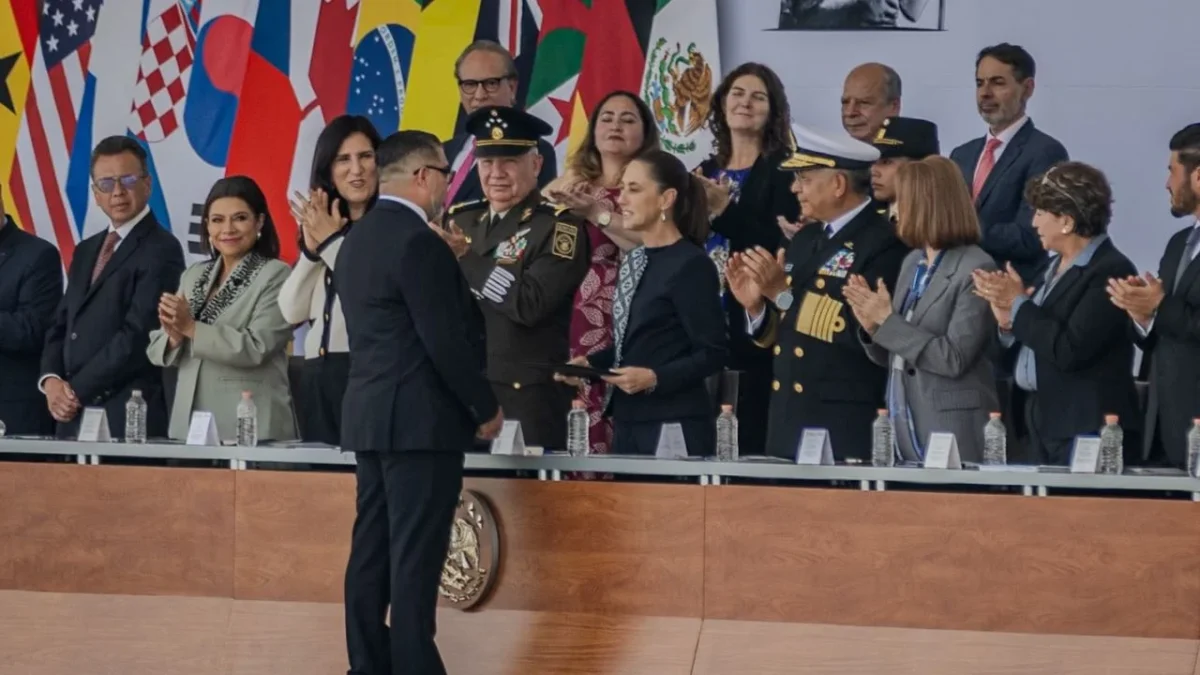 Sheinbaum reconoce a elementos que participaron en seguridad del Mundial