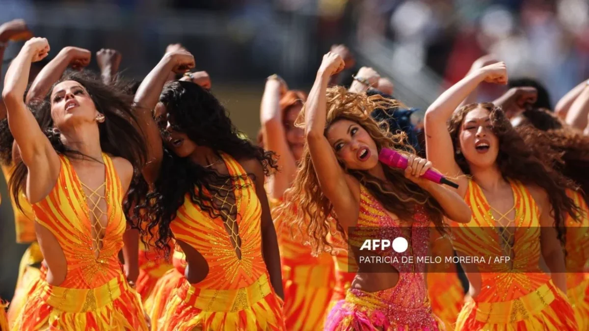 Talento mexicano se encargó de vestir a Shakira en la final del Mundial