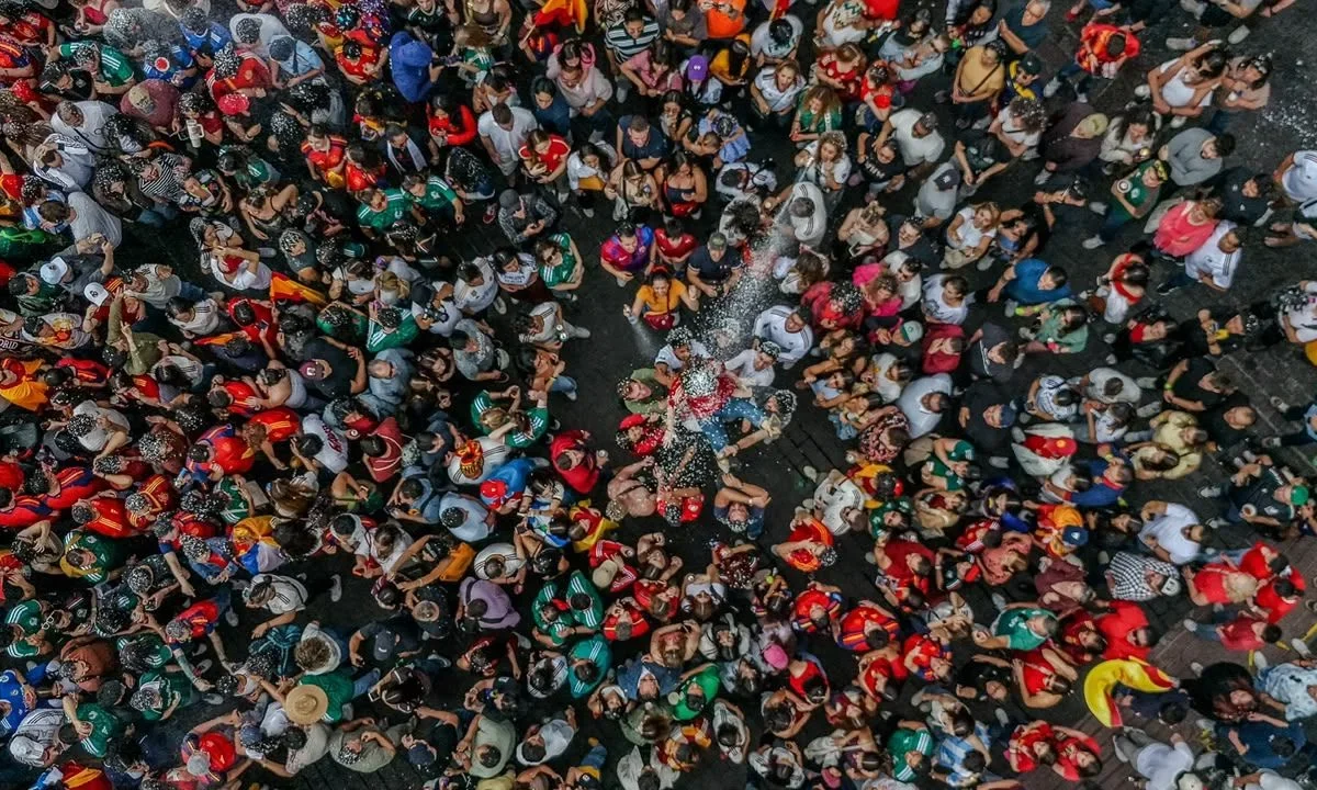 Luego de que Argentina perdió la Final del Mundial 2026, los albicelestes protagonizaron una pelea con mexicanos en Paseo de la Reforma.