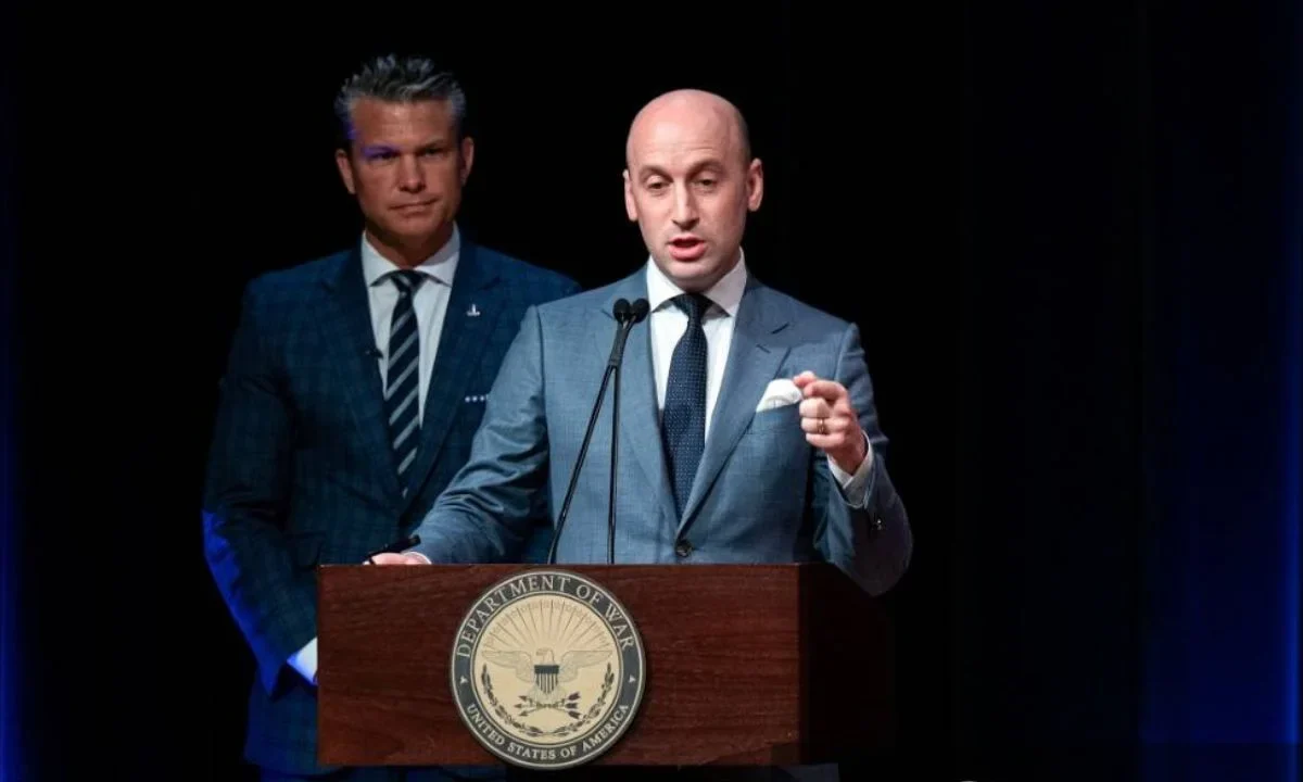 Stephen Miller, asesor de Seguridad Nacional de Trump, afirmó que en México no funcionan los sistemas de justicia, político y legal.