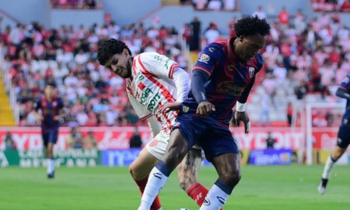 La Liga MX arrancó y el partido que inauguró el Torneo Apertura 2026 fue el duelo entre Necaxa y Atlante, Potros cayeron en su regreso.