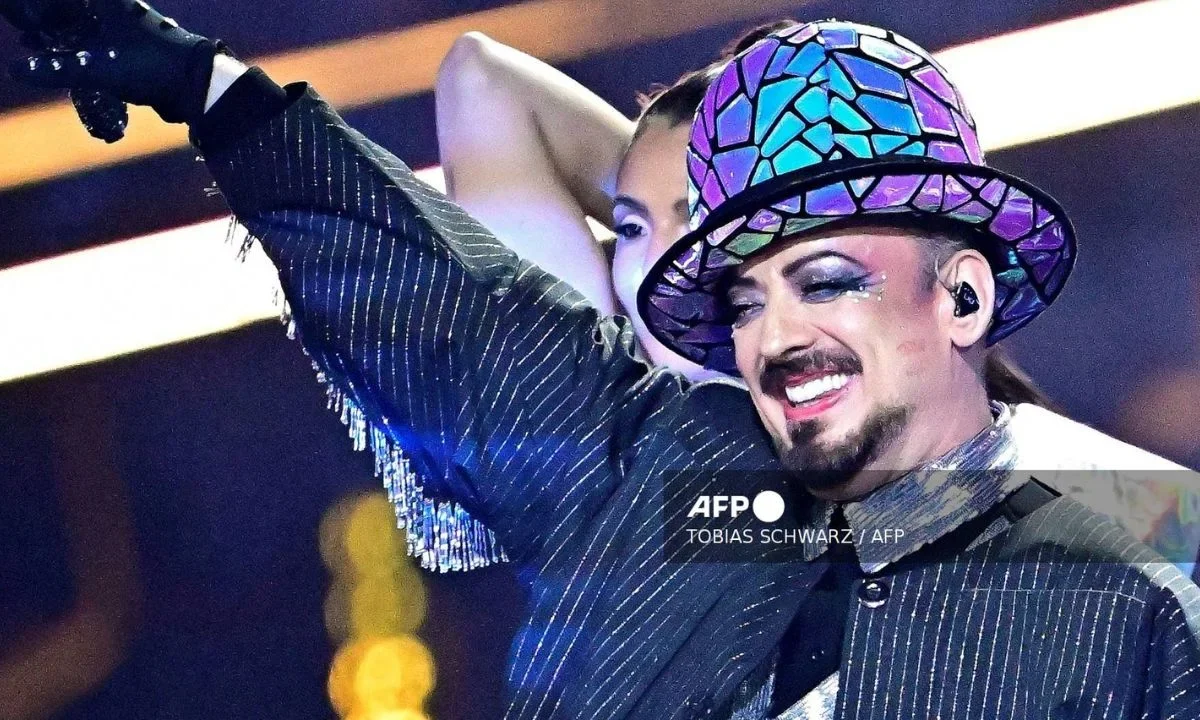 Boy George no participará en agosto en la ópera rock 'Jesus Christ Superstar', tras la polémica suscitada por 'We Will Dance Again'.