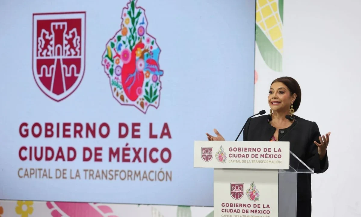 Brugada llamó a los asistentes a ser responsables y atender indicaciones del personal de seguridad desplegado para el México vs Inglaterra.