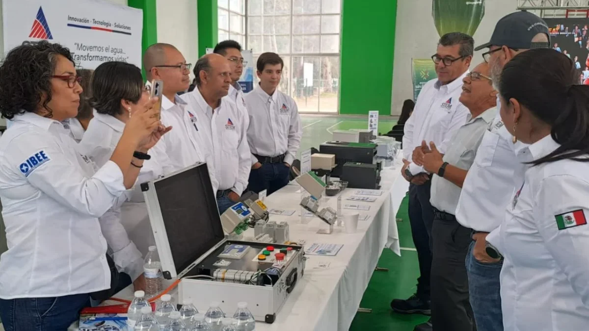 SLP reunió a 16 organismos operadores y empresas especializadas en la Expo 'Red de Agua: Soluciones y Experiencias' % .