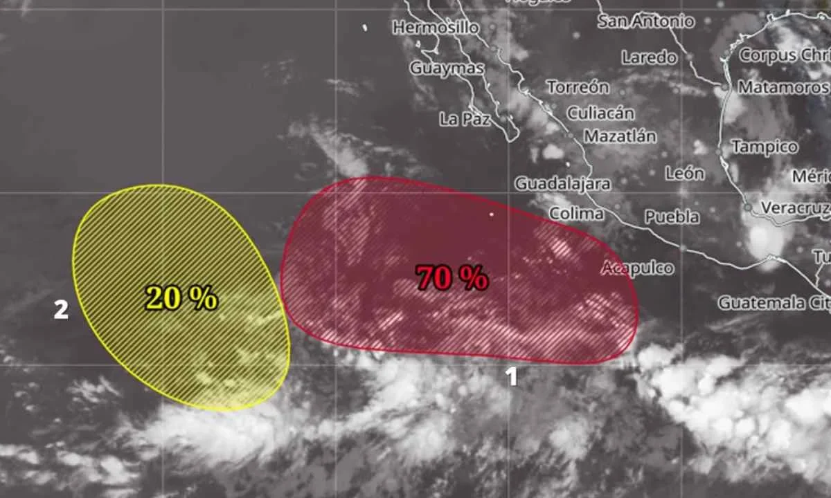 Ciclón tropical podría formarse en costas de Jalisco y Colima en estos días; mientras que las autoridades vigilan otra zona de baja presión en la península de Baja California.