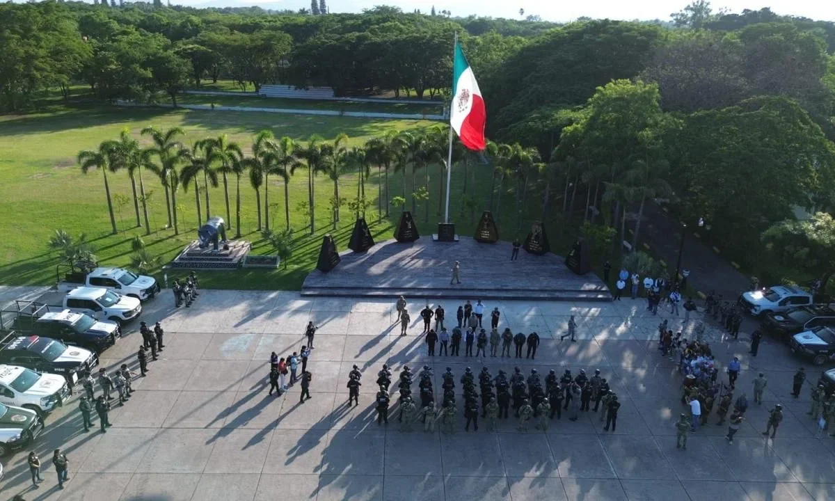 Más de 400 elementos de fuerzas de seguridad iniciaron el Operativo Cuautla, para reforzar la vigilancia en las 14 colonias del municipio.