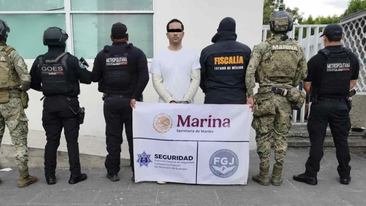 Detienen en el AICM al 'Ocra', presunto líder huachicolero en el Edomex.