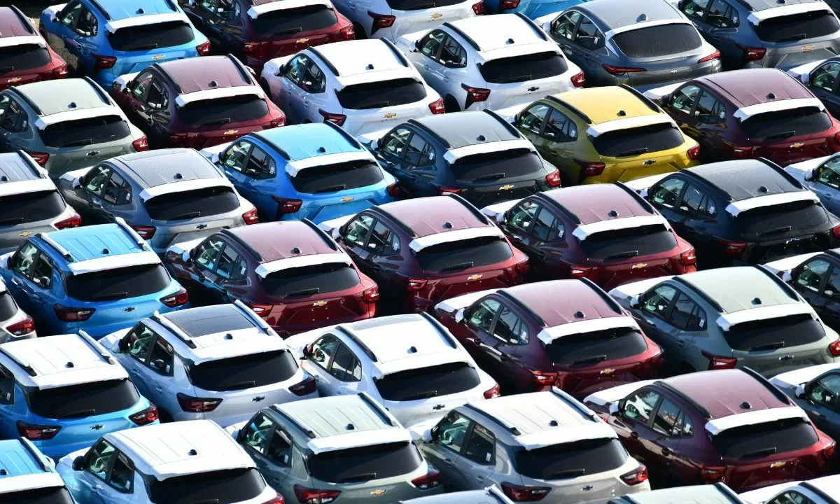 La convocatoria contempla el arrendamiento vehicular de entre 10 mil 422 y 18 mil 217 unidades para 90 dependencias y entidades de APF.