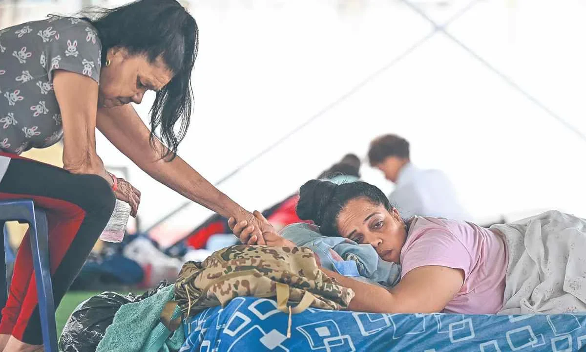 El chavismo en Venezuela cambió de rostro, no de método frente al desastre; en los últimos días apuntan a abusos durante labores de rescate.
