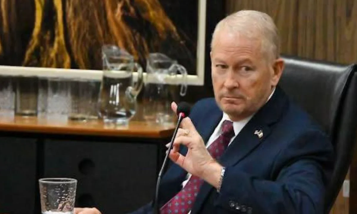 Ronald Johnson, embajador de EU en México, destacó los avances en la cooperación bilateral para reabrir frontera al ganado mexicano.