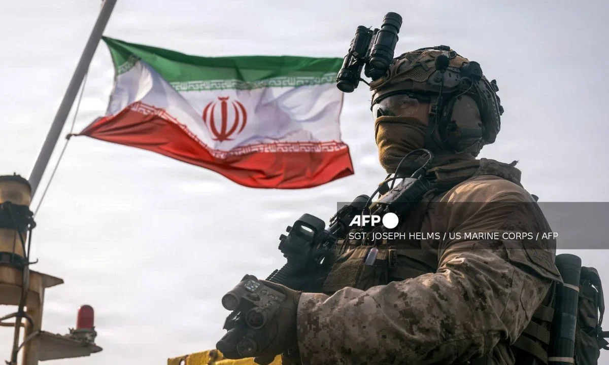 EU lanzó durante la madrugada del domingo una serie de ataques para 'castigar' a Irán, después de informar las primeras muertes de militares.