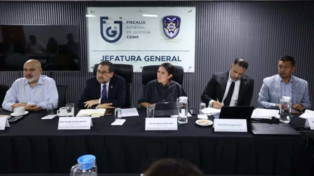 La Fiscalía CDMX estableció una mesa permanente con vecinos de la colonia Del Valle para atender casos denunciados de despojo de inmuebles.